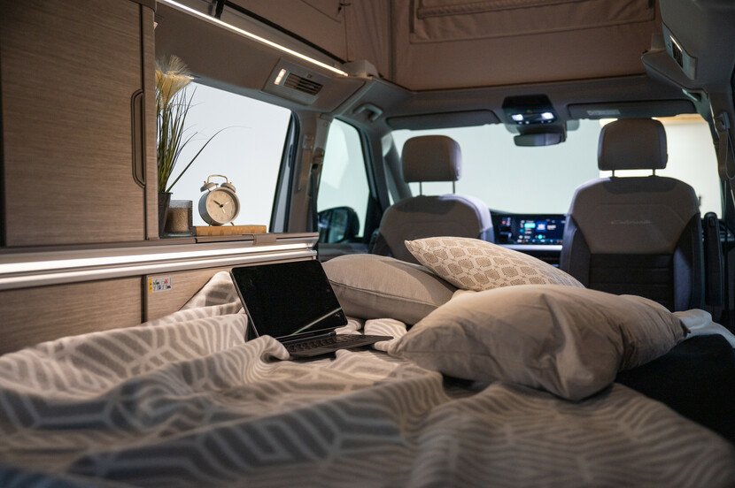 VW T7 California Coast